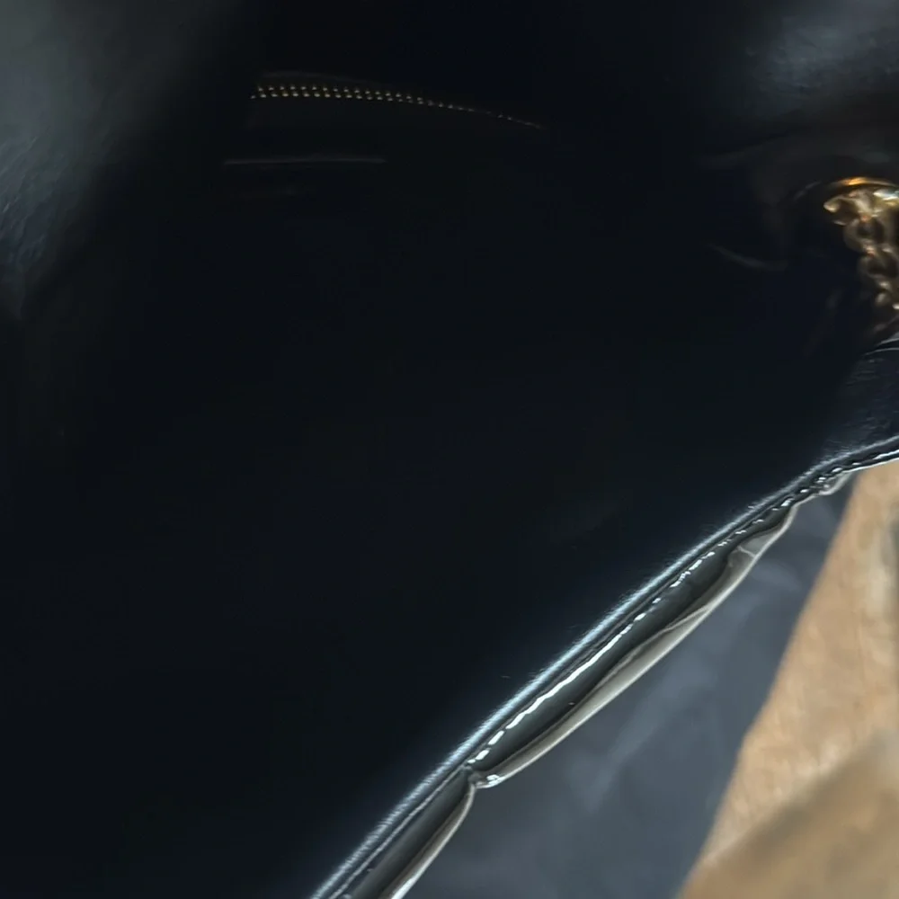 Yves Saint Laurent ysl Loulou puffer black patent shoulder bag gold straps $2990